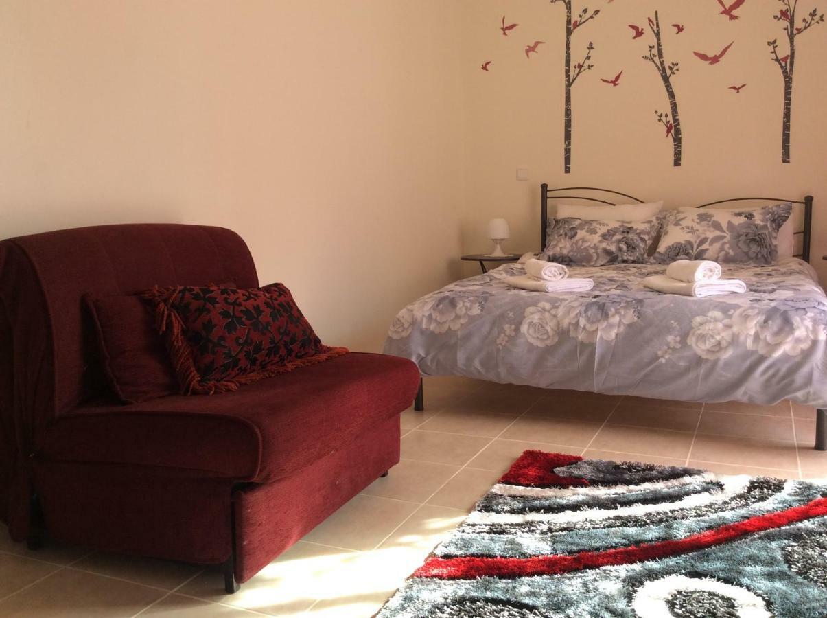 Sunny Apartment